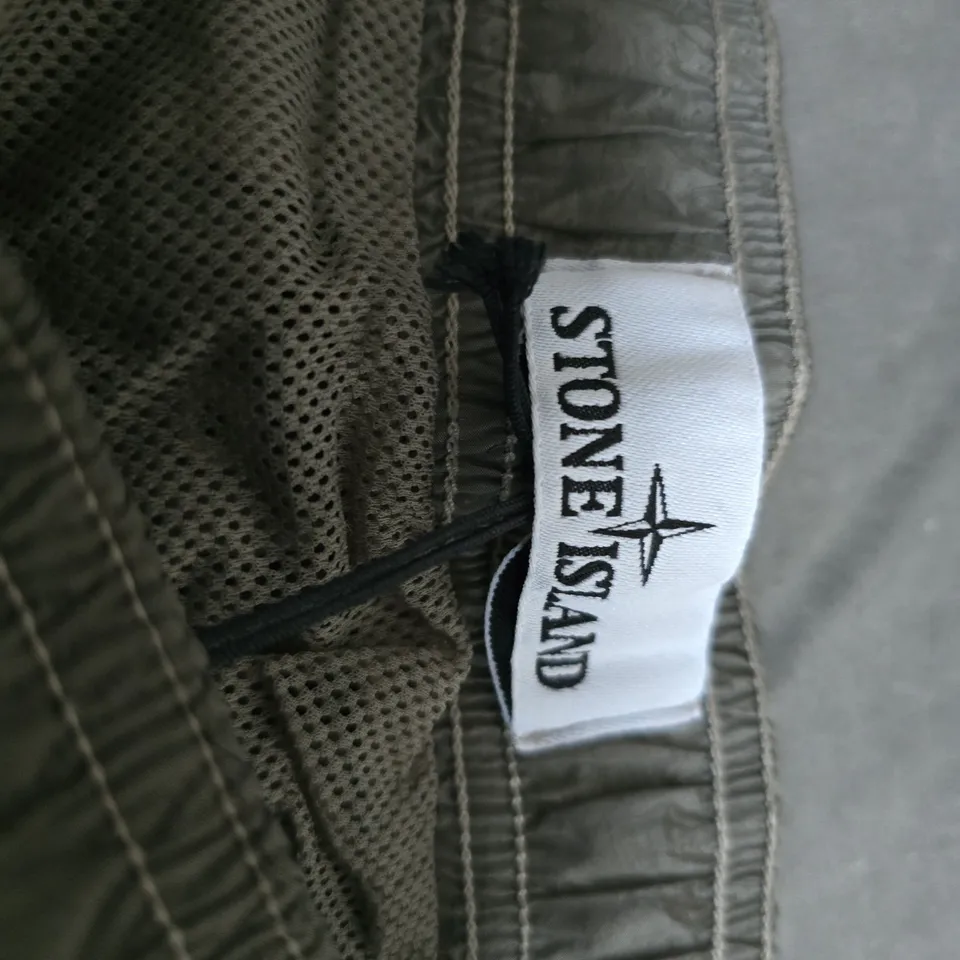 STONE ISLAND SHORTS– OLIVE/GREY, MEN'S, SIZE LARGE