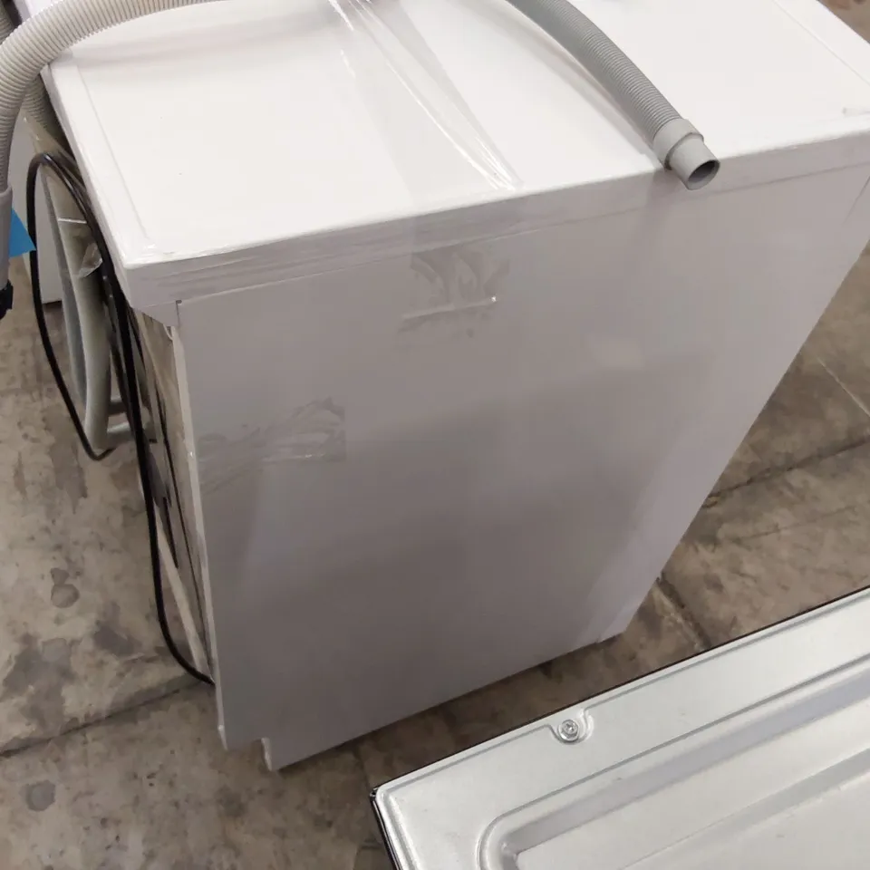 HISENSE FREESTANDING DISHWASHER - WHITE