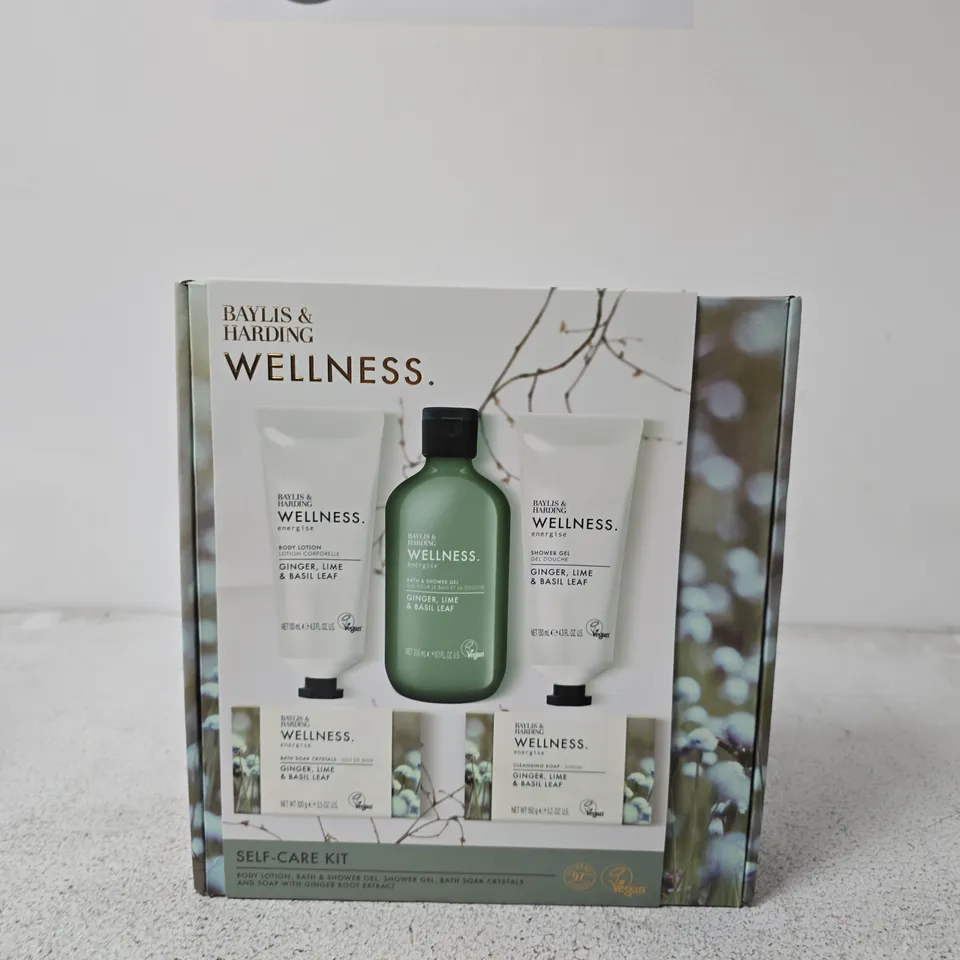 BAYLIS & HARDING WELLNESS SELF-CARE KIT – BOXED 