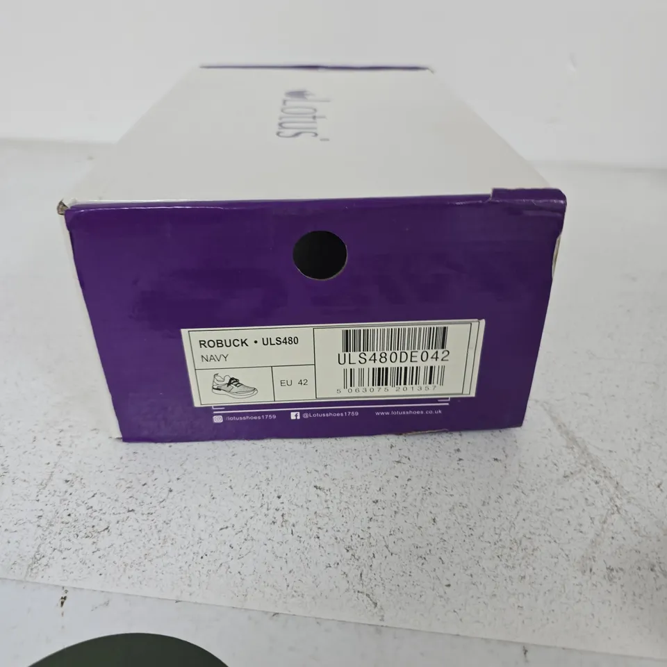 LOTUS ROBUCK ULS480 NAVY SNEAKERS UK 8
