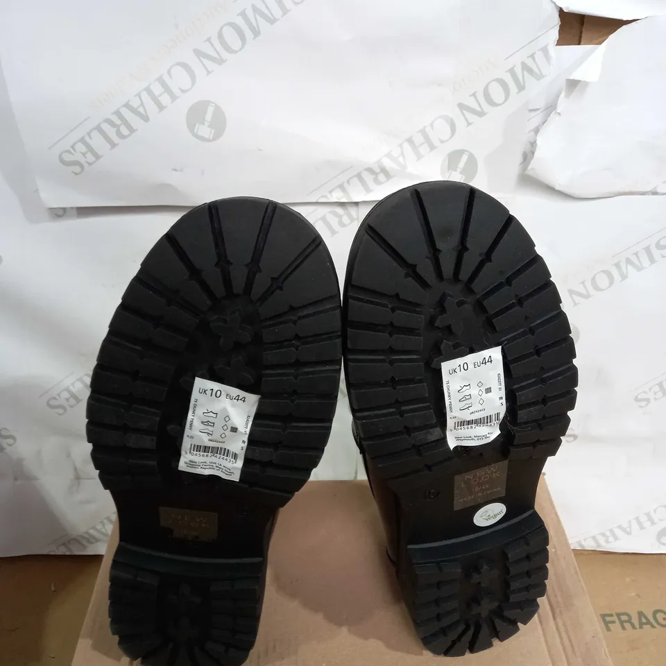 NEW LOOK CHUNKY PENNY LOAFERS IN BLACK SIZE 10