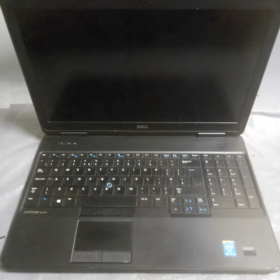 DELL LATITUDE E5540 CORE I-5 VPRO LAPTOP