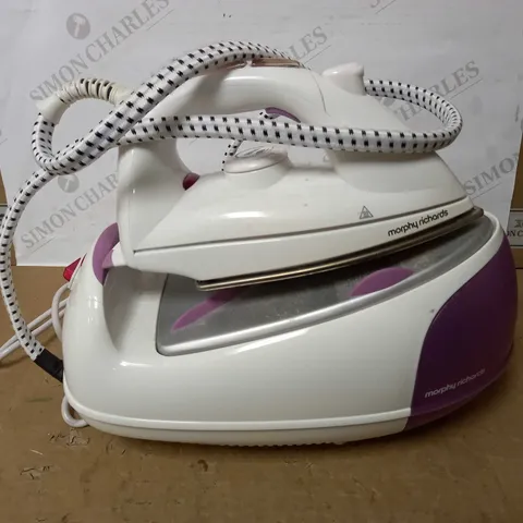 MORPHY RICHARDS JET STEAM GENERATOR IRON PINK/WHITE