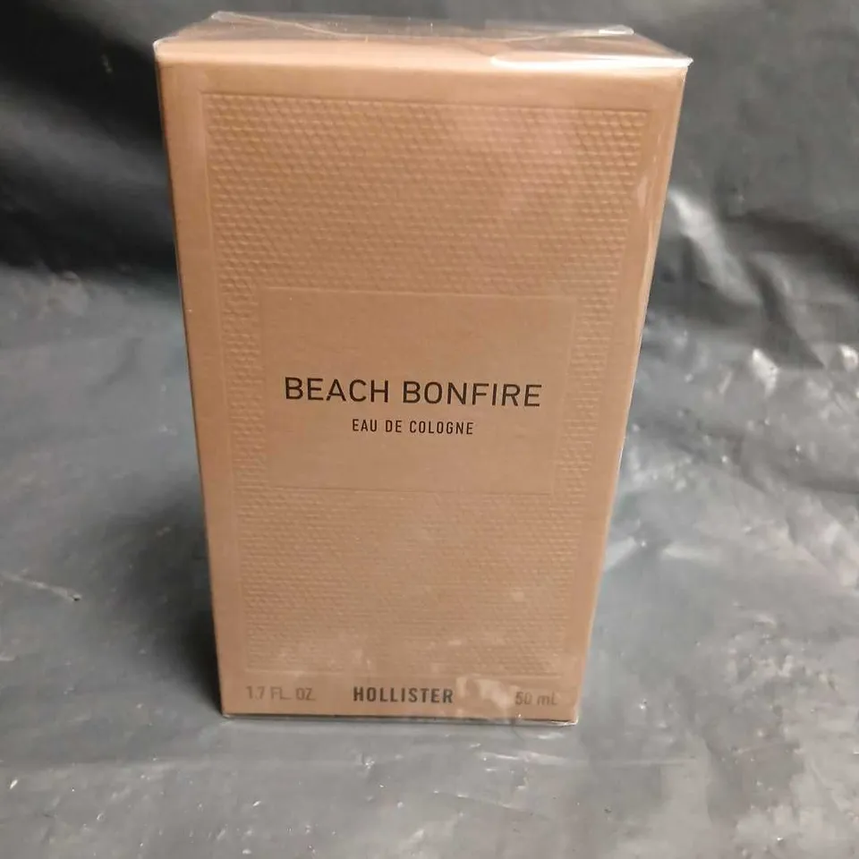 BOXED AND SEALED BEACH BONFIRE EAU DE COLOGNE HOLLISTER 50ML