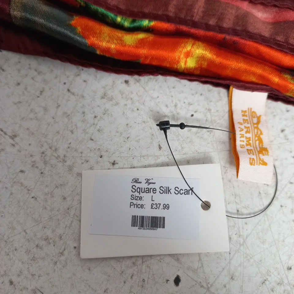 HERMÈS PARIS SQUARE SILK SCARF – SILK, SIZE L