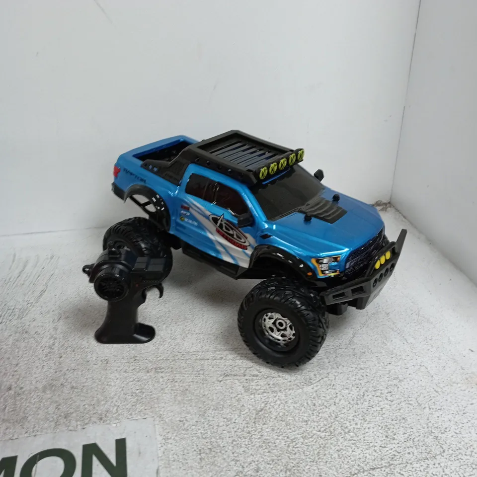 DICKIE TOYS - RADIO-CONTROLLED MONSTER TRUCK – BLUE, WITH REMOTE (BOXED), NOTE SAYING REMOTE WONT PAIR UP