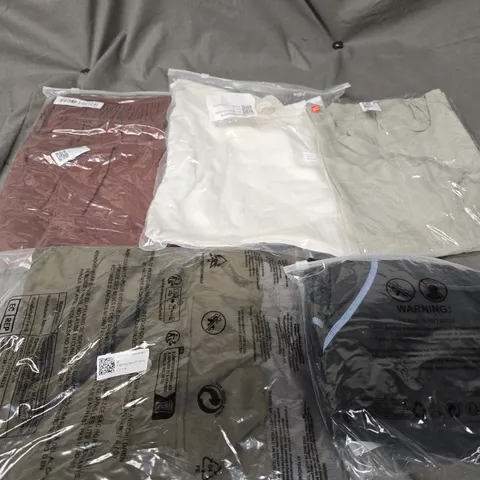 LARGE BOX OF APPROXIMATELY 20 ASSORTED CLOTHING ITEMS IN VARIOUS SIZES, STYLES AND COLOUR