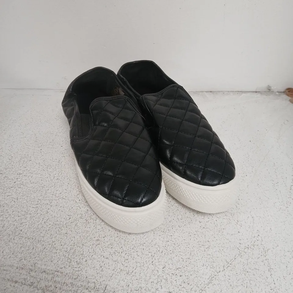 BLACK QUILTED SLIP-ON SNEAKERS, UK 8 (EU 42)
