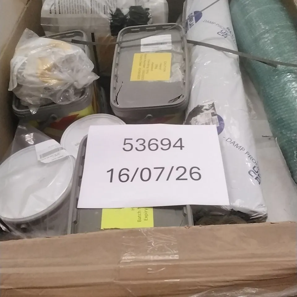 PALLET OF ASSORTED DIY, HOME IMPROVEMENT AND BUILDING PRODUCTS TO INCLUDE; PERMANENT POTHOLE REPAIR, DAMP PROOF, BUBBLE WRAP ETC