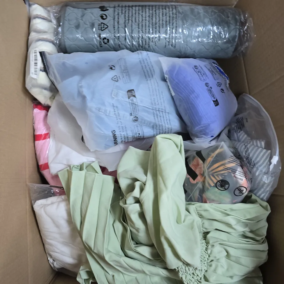 LARGE BOX OF APPROXIMATELY 20 ASSORTED ITEMS