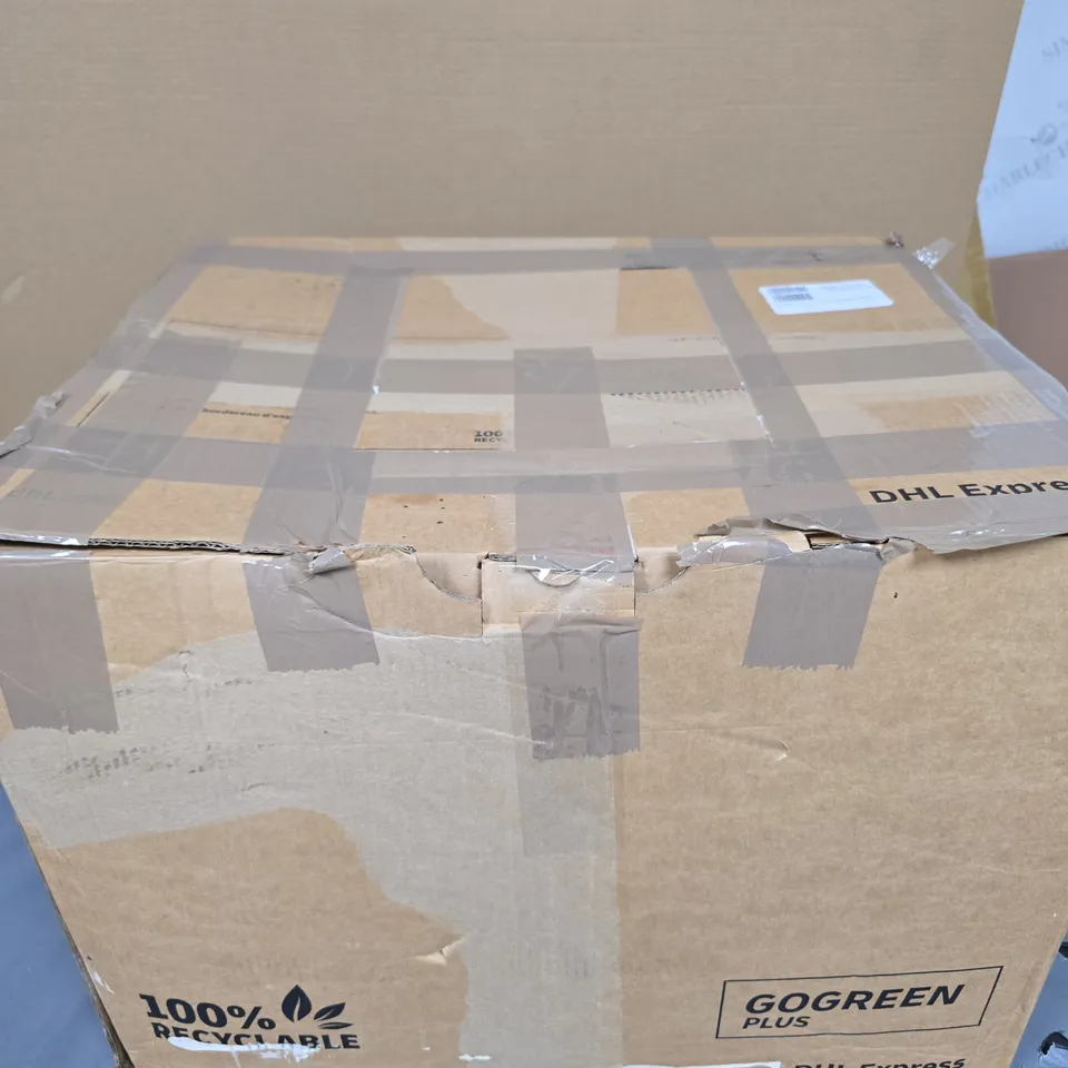 NINJA MULTIFUNCTION 14 IN 1 OVEN & AIR FRYER