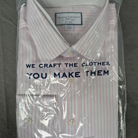 CHARLES TYRWHITT SLIM FIT STRIPED SHIRT IN PINK SIZE 17.5/35"