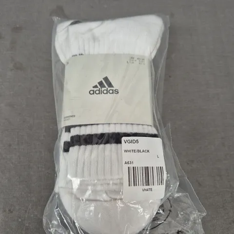 BAGGED ADIDAS CREW SOCKS - LARGE - X3