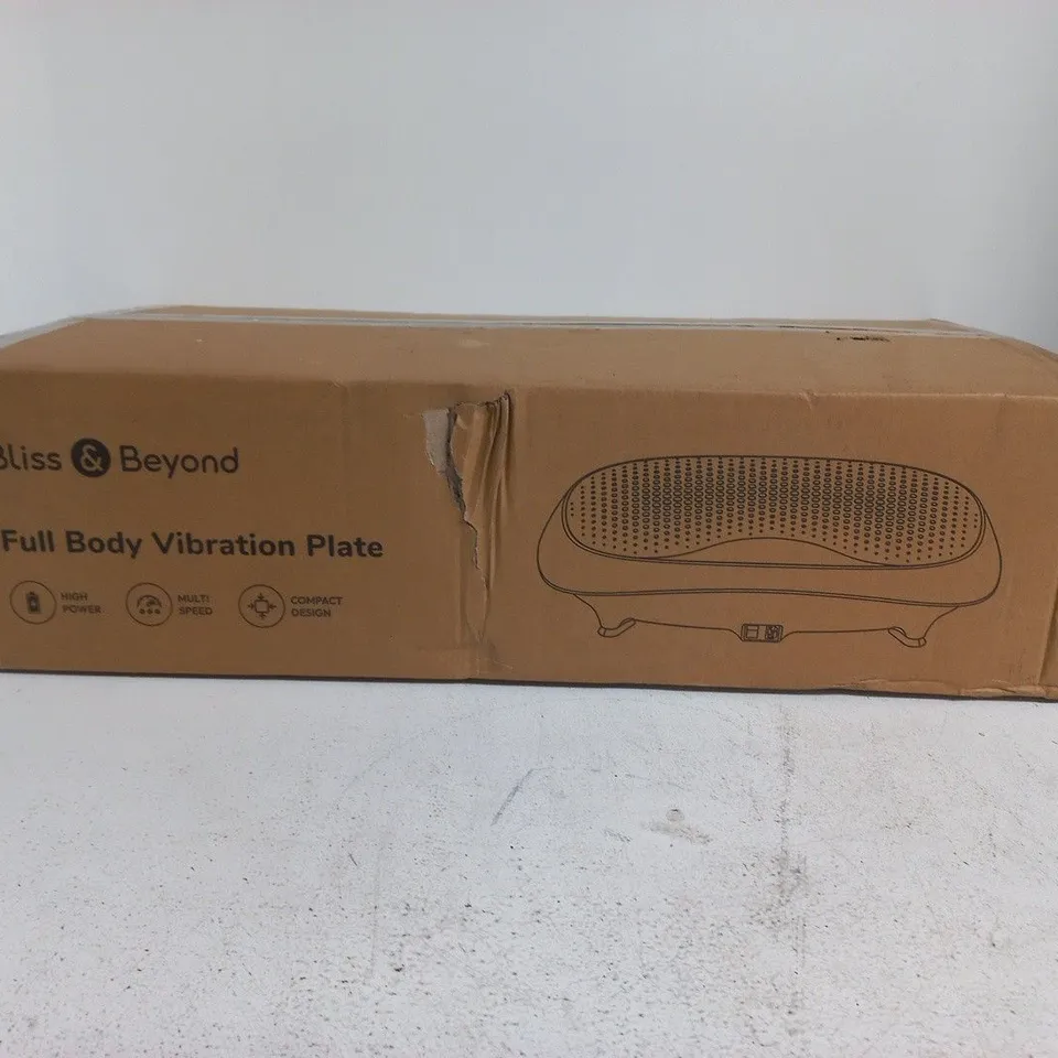 BLISS & BEYOND FULL BODY VIBRATION PLATE IN BLACK 