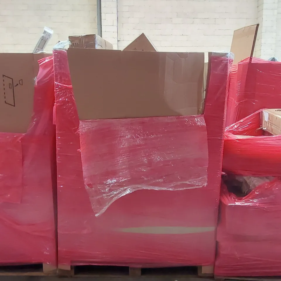 PALLET CONTAINING A LARGE QUANTITY OF ARKMIIDO KIDS ARTIST EASELS ALONG WITH OTHER ASSORTED ITEMS INCLUDING: PROFESSIONAL HAIR DRYER, OFFICE CHAIR ECT