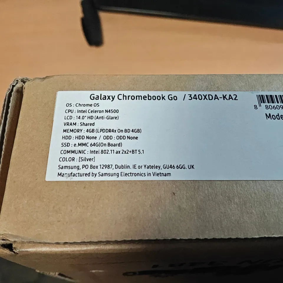 BOXED SAMSUNG GALAXY CHROMEBOOK GO INTEL CELERON LAPTOP IN SILVER - XE340XDA