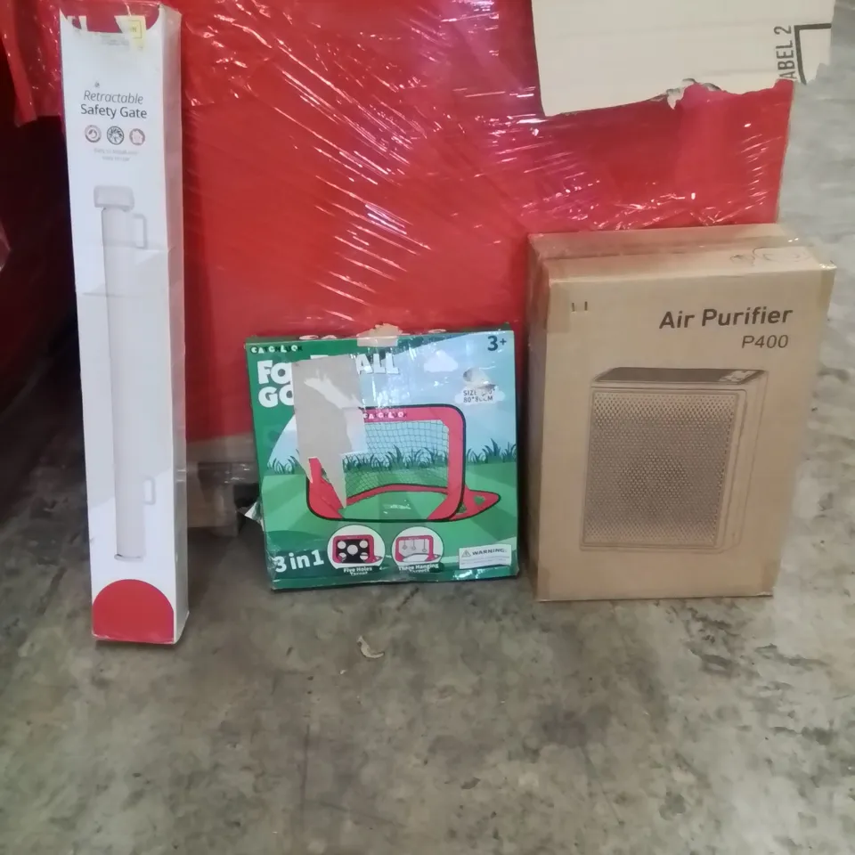 PALLET OF ASSORTED HOUSEHOLD GOODS AND PRODUCTS TO INCLUDE;RETRACTABLE SAFETY GATE,FOOTBALL GAME,AIR PURIFIER