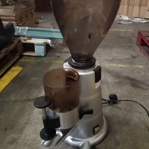 KP M3 MACCAP GRINDER GCN