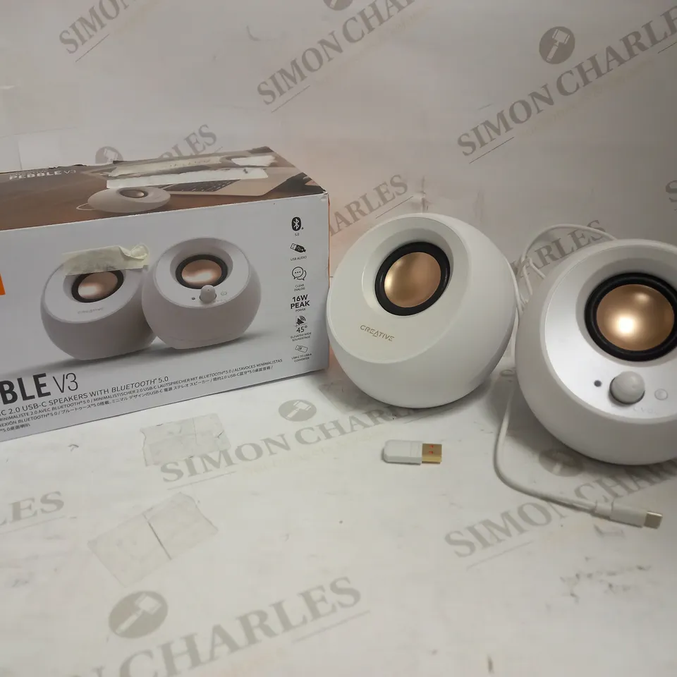 CREATIVE PEBBLE V3 USB-C SPEAKERS WITH BLUETOOTH