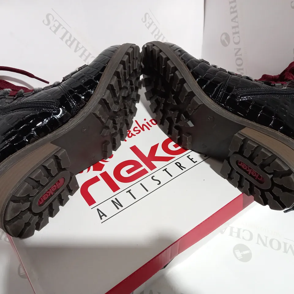 BOXED PAIR OF RIEKER BLACK HIKING BOOTS  - SIZE 7.5