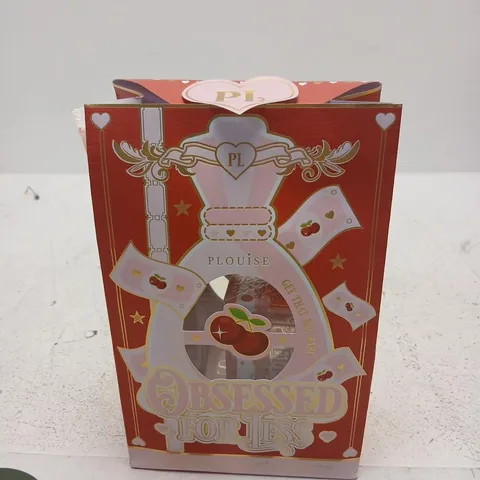 P LOUISE OBSESSED BOXED COSMETIC GIFT SET (RED THEME) – BOXED