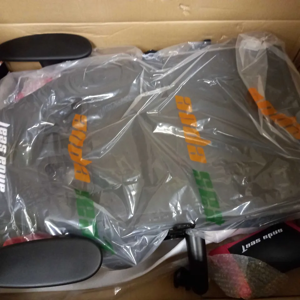 ANDA SEAT GAMING CHAIR BLACK/RED