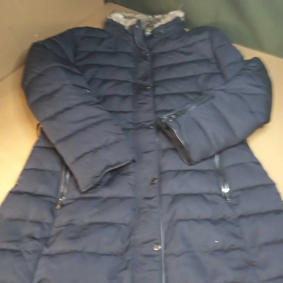 FIRETRAP PADDED JACKET WITH FAUX FUR COLLAR SIZE 16