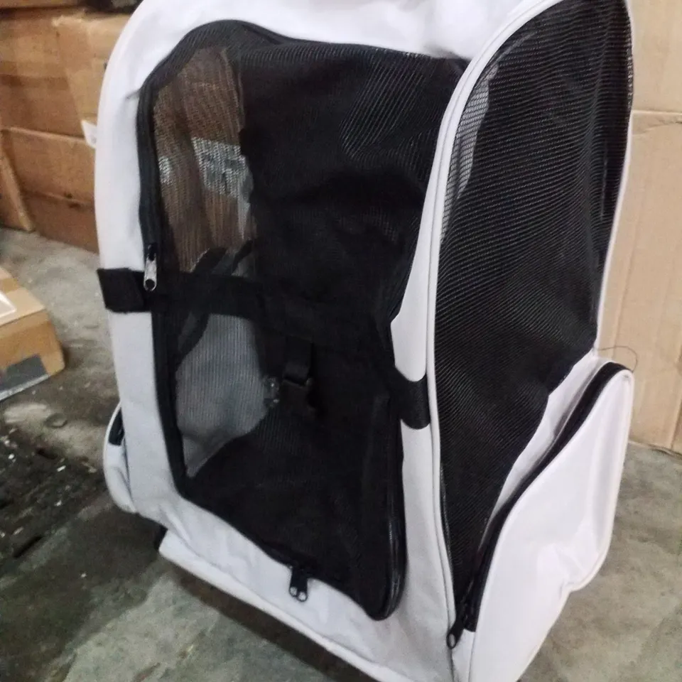 BOXED PET TROLLEY BACKPACK - GREY