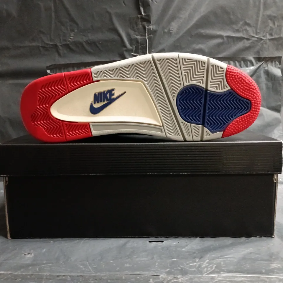 BOXED PAIR OF AIR JORDAN 4 RETRO TRAINERS IN BLACK/RED/BLUE SIZE UK 11
