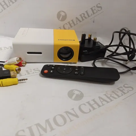 EXCELVAN LED PROJECTOR