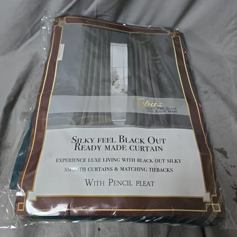 TOPAZ SILKY FEEL BLACKOUT CURTAINS IN FOREST GREEN - READY MADE, PENCIL PLEAT 117X229CM