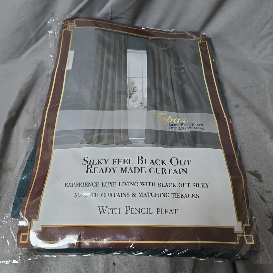 TOPAZ SILKY FEEL BLACKOUT CURTAINS IN FOREST GREEN - READY MADE, PENCIL PLEAT 117X229CM