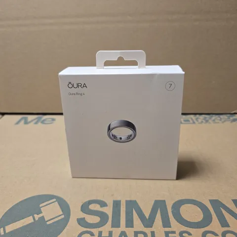 OURA RING 4 - SILVER, BOXED (UK SIZE 7)