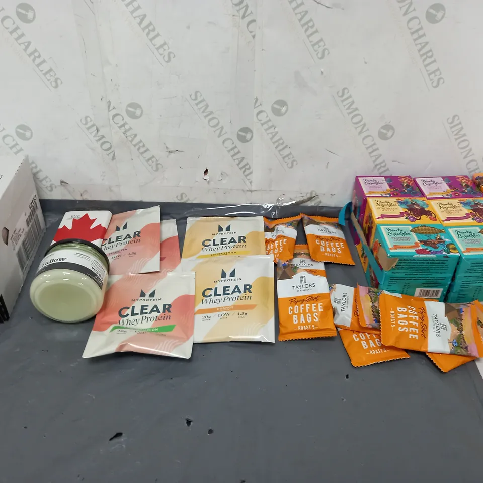 APPROXIMATELY 10 ASSORTED FOOD ITEMS TO INCLUDE - MP CLEAR WHEY, ORGANIC TALLOW, AND TWINING EARLY GREY ETC. 