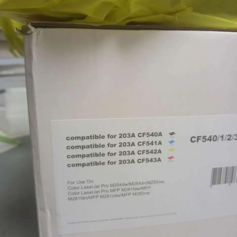 BOX OF 4 LASER TONER CARTRIDGES IN BLACK, CYAN, YELLOW AND MAGENTA