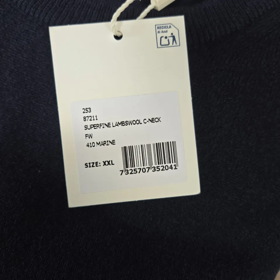 GANT SUPER FINE LAMBSWOOL CREW-NECK SWEATER – NAVY, SIZE XXL