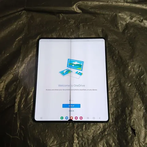 Samsung Galaxy Z Fold4 Smartphone – Blue