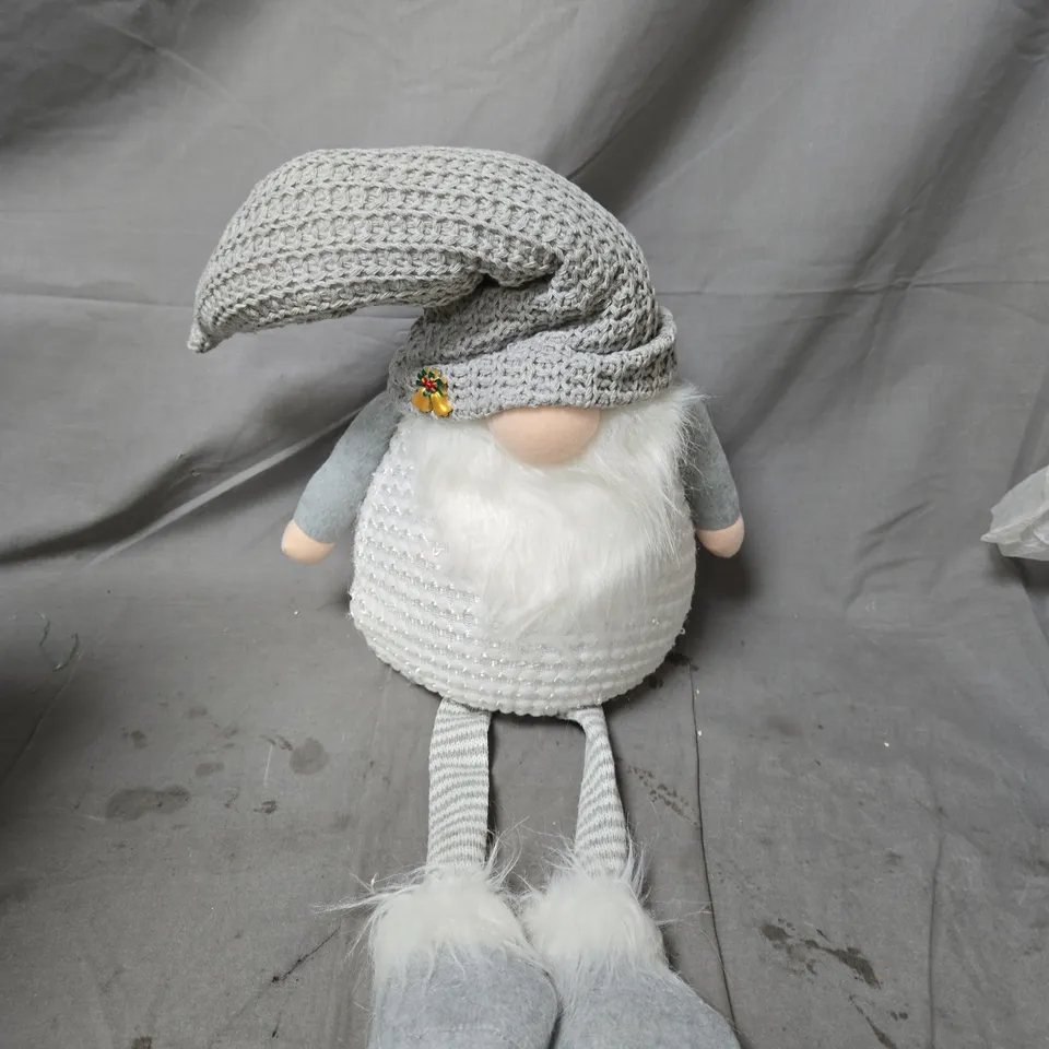 LED DANGLY LEGS GONK CHRISTMAS DECORATION RRP £17.99