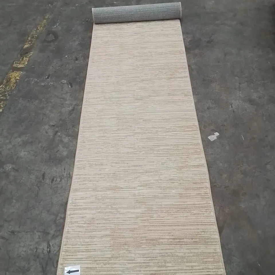 QUALITY DESIGNER AREA RUG - APPROXIMATELY 245X66CM