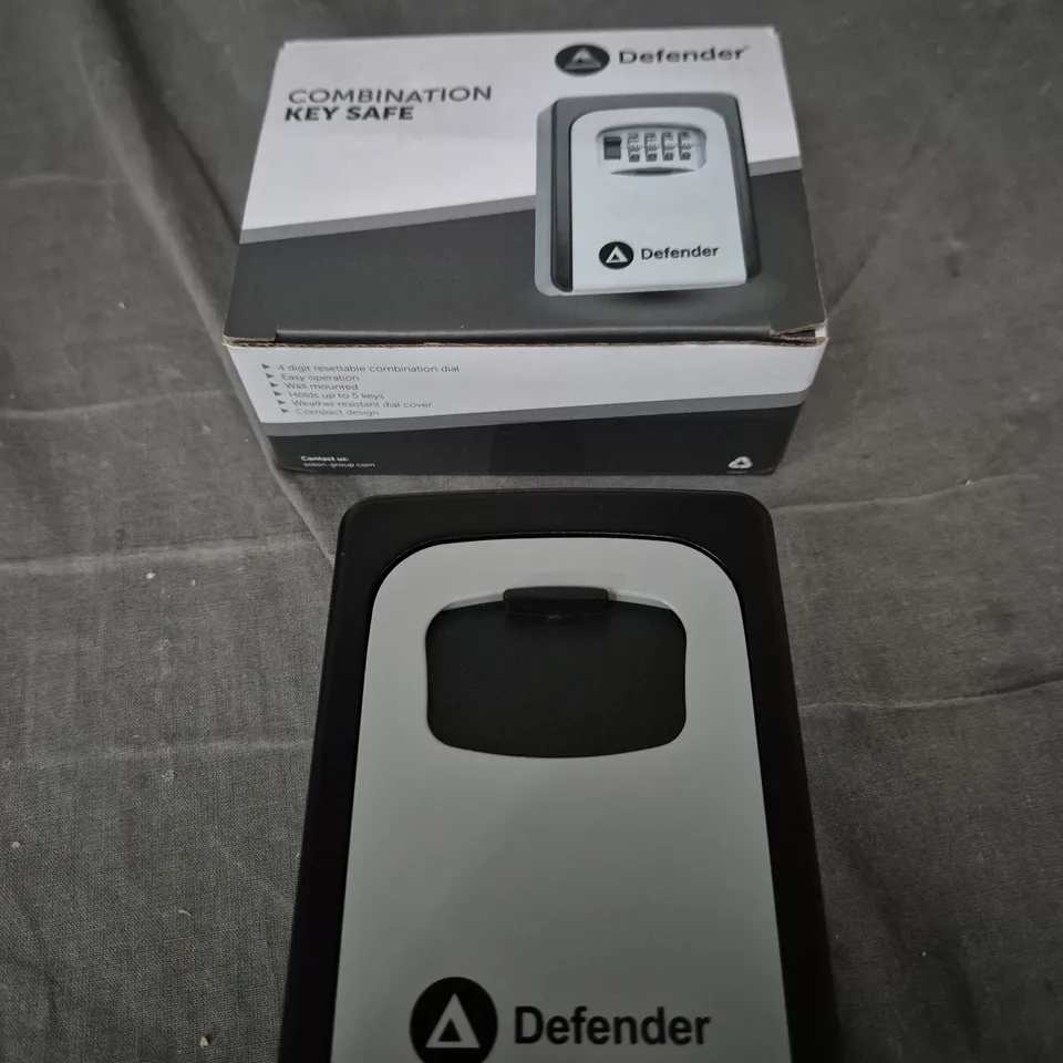 DEFENDER COMBINATION KEY SAFE 