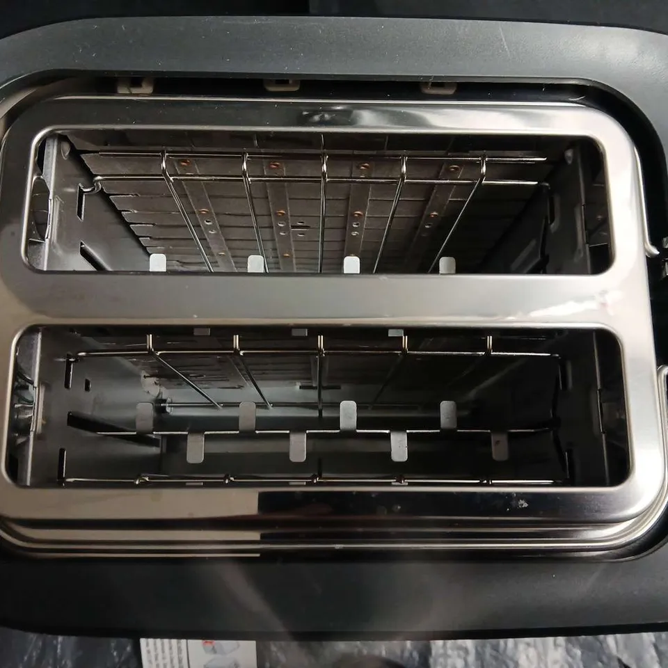 BOSCH 2-SLICE TOASTER – CREAM WITH CHROME INTERIOR