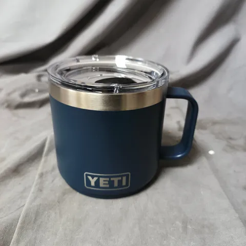 YETI INSULATED TUMBLER MUG – BLUE WITH CLEAR LID
