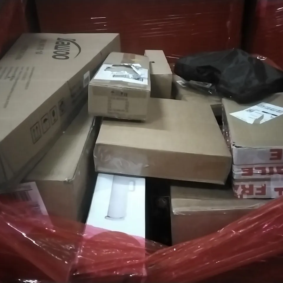 PALLET OF HOUSEHOLD ITEMS TO INCLUDE GUITAR, ROLLER SKATES,COOKING TORCH,SAFETY GATE AND OTHER ASSORTED ITEMS...