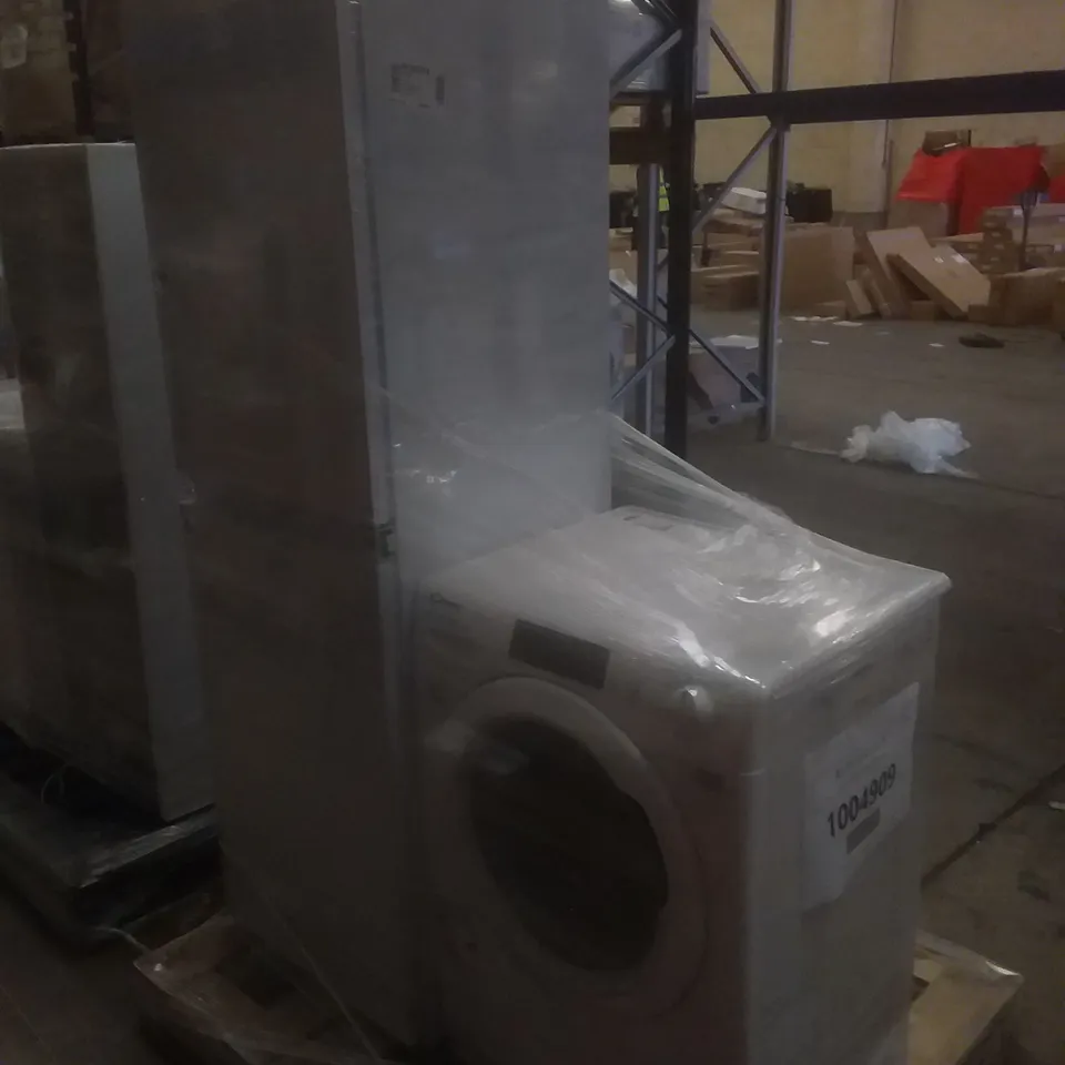 SIA 5050 INTEGRATED WHITE BUILT IN FRIDGE FREEZER AND CANDY SMART FREE STANDING WASHING MACHINE WHITE