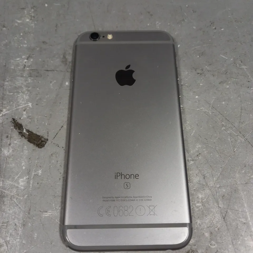 APPLE IPHONE S A1688 SMARTPHONE IN SILVER