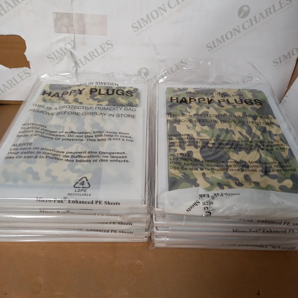 LOT OF 10 HAPPY PLUGS IPAD AIR BOOK CASES - CAMO
