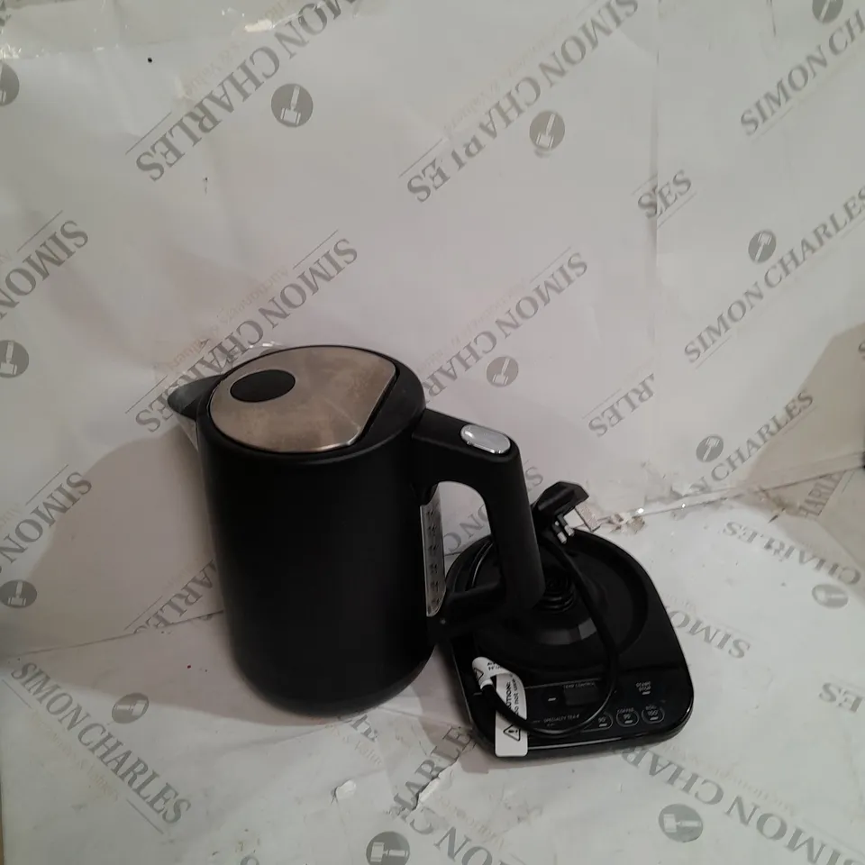 NINJA PERFECT TEMPERATURE KETTLE KT200UK