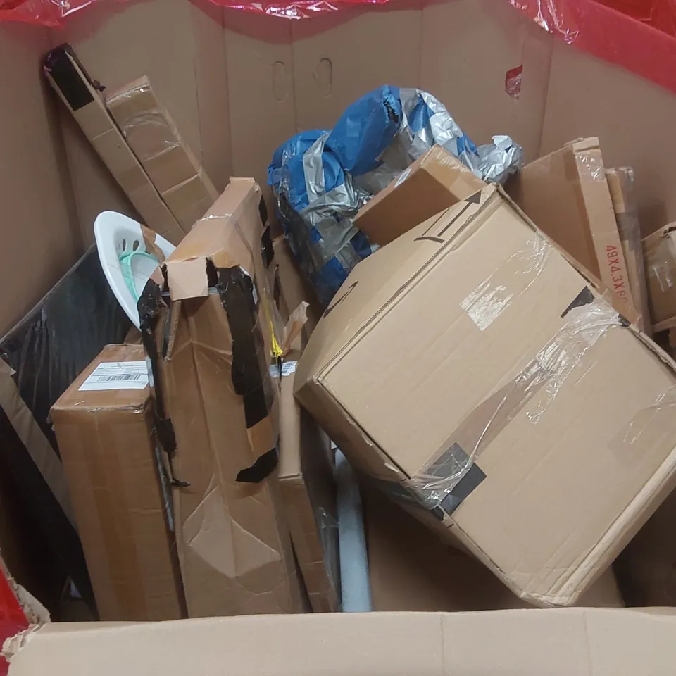 PALLET CONTAINING A LARGE QUANTITY OF ASSORTED ITEMS INCLUDING: REOBRIX BLACK PEARL MODEL, AKITAS VACUUM CLEANER, BLINDS, MATTRESS ECT