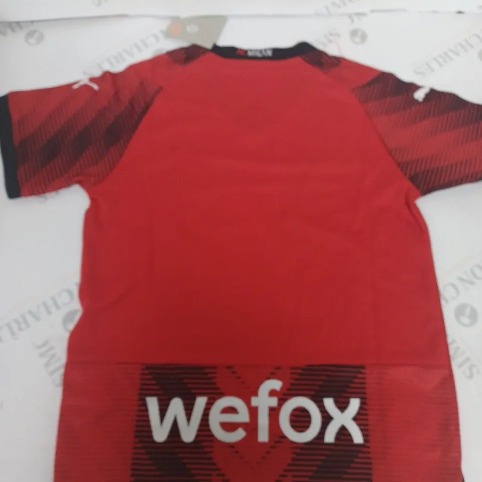 AC MILAN FC HOME SHIRT SIZE 22