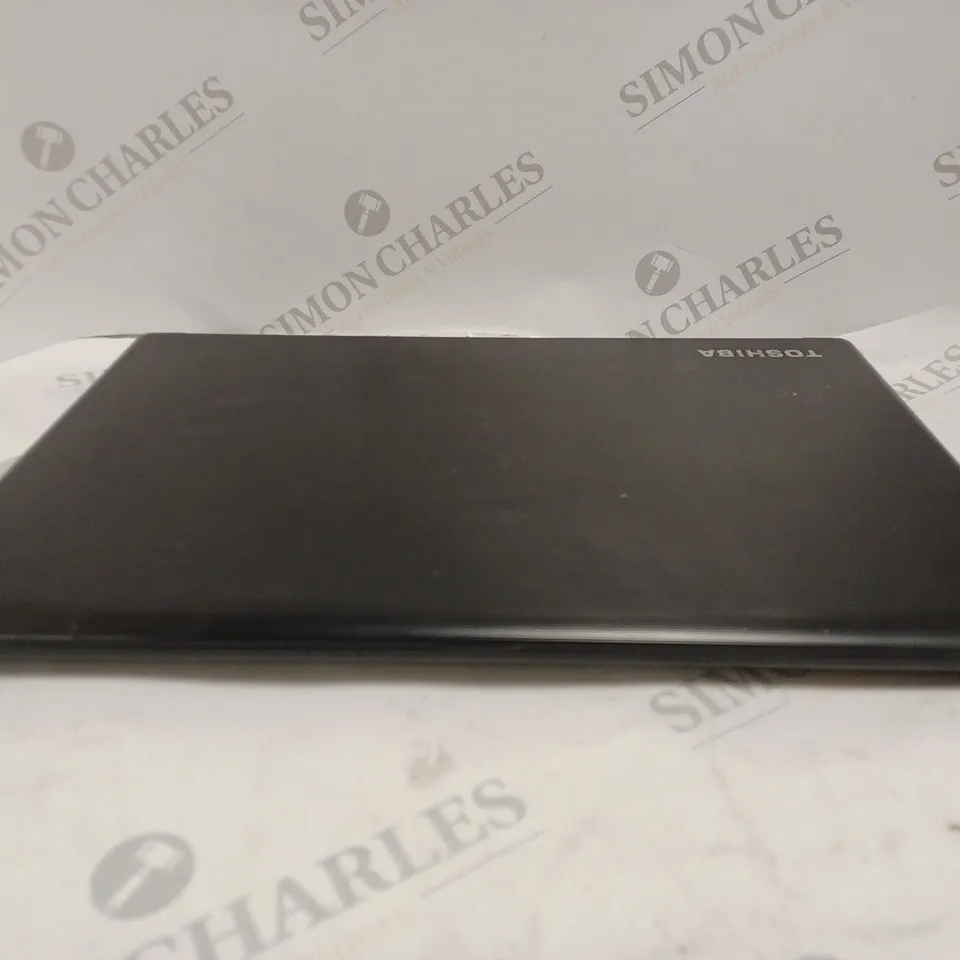 TOSHIBA SATELLITE PRO R50-B-12P LAPTOP